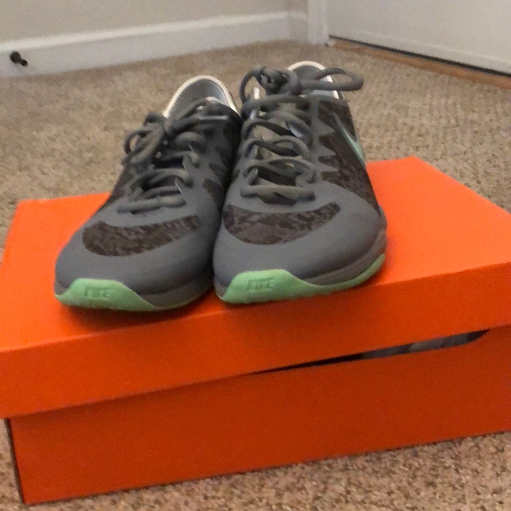 Women Nike training shoes